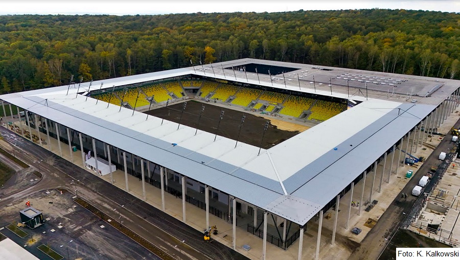 Dobiega końca budowa miejskiego kompleksu sportowego